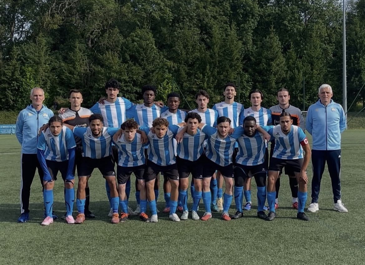 Équipe de football AS amU championne de France universitaire au CFDU de Valenciennes